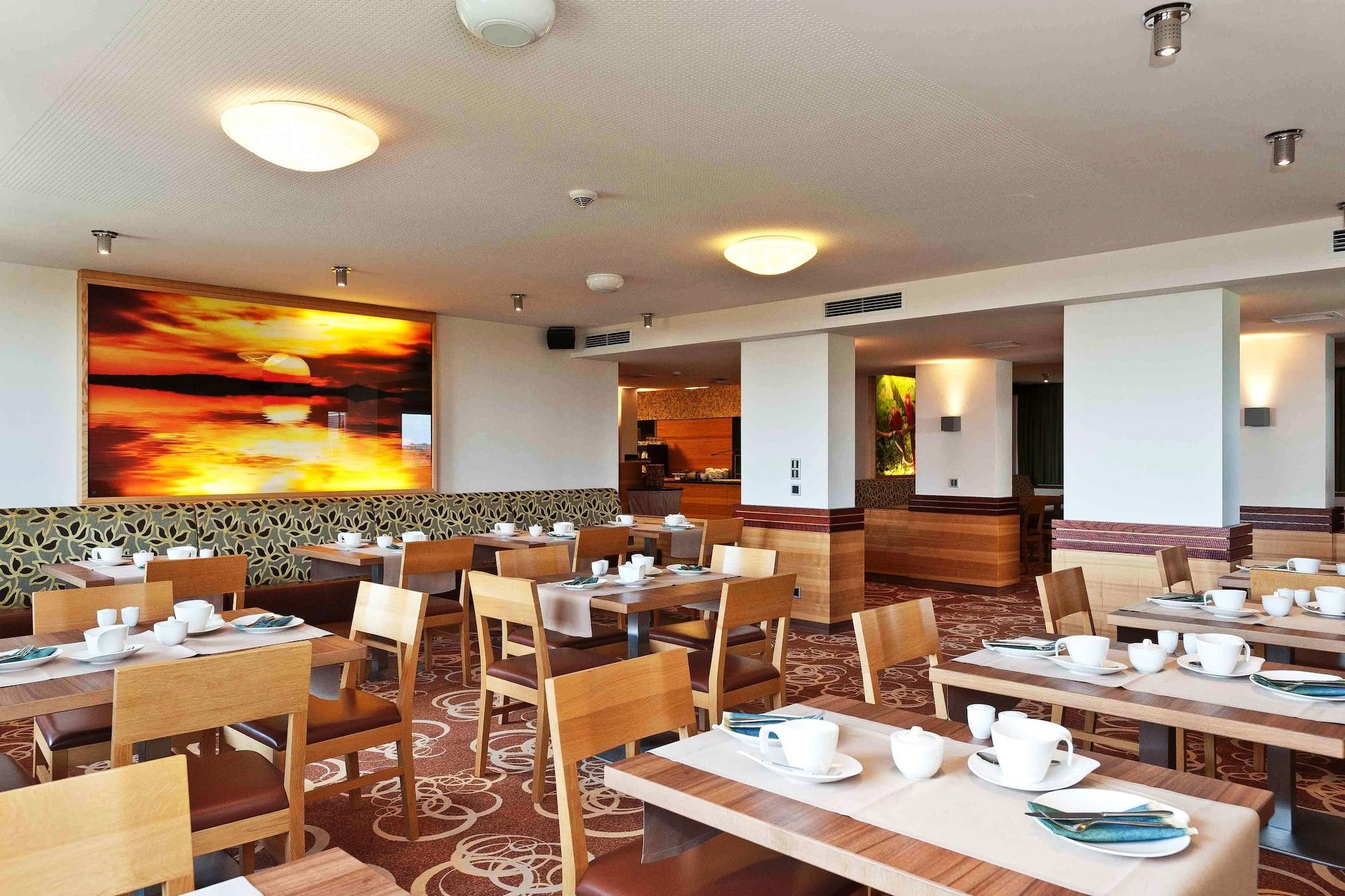 Hotel Bildungsblick Kirchseeon エクステリア 写真